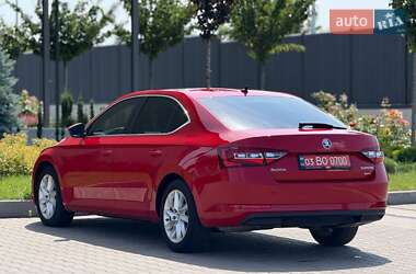Лифтбек Skoda Superb 2018 в 