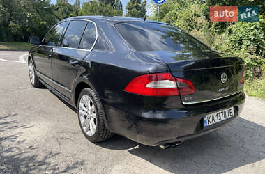 Лифтбек Skoda Superb 2010 в 
