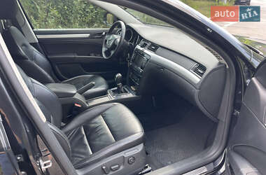 Лифтбек Skoda Superb 2010 в 