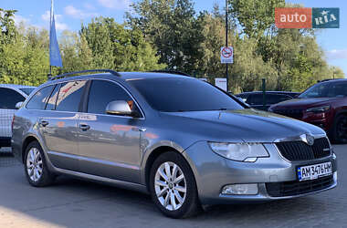 Универсал Skoda Superb 2011 в 
