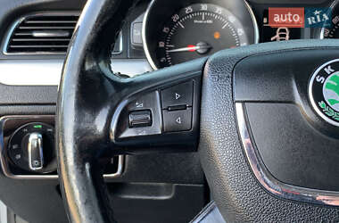 Универсал Skoda Superb 2011 в 