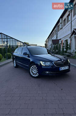 Универсал Skoda Superb 2014 в Моршине