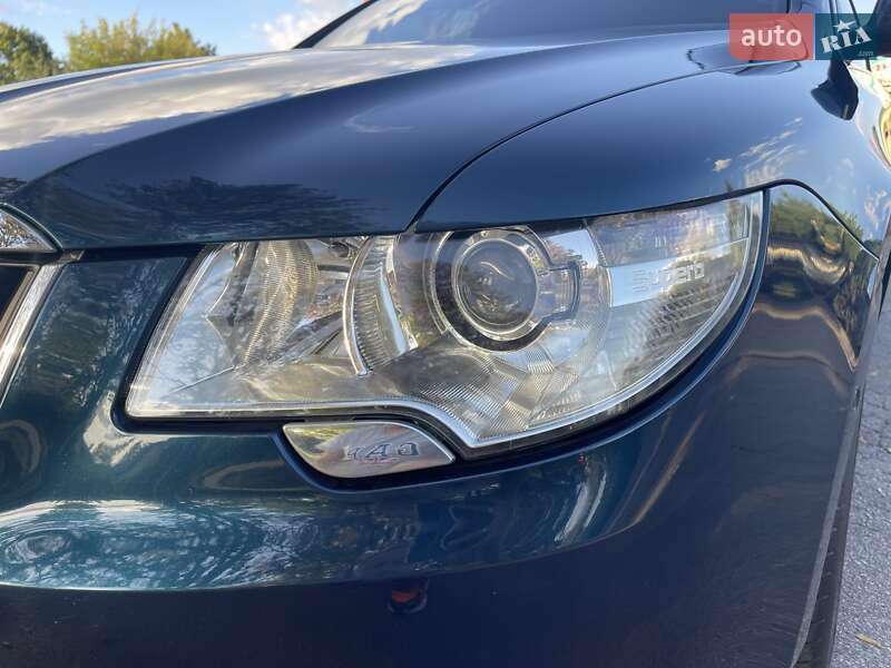 Универсал Skoda Superb 2012 в Киеве