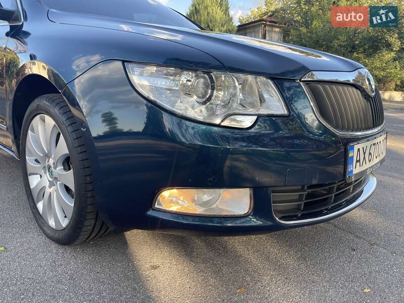 Универсал Skoda Superb 2012 в Киеве