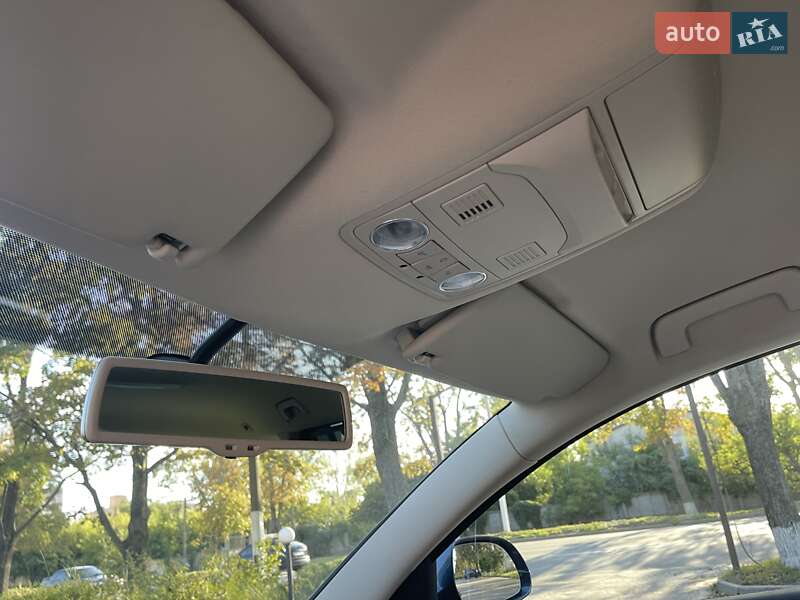 Универсал Skoda Superb 2012 в Киеве
