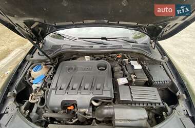 Универсал Skoda Superb 2011 в 