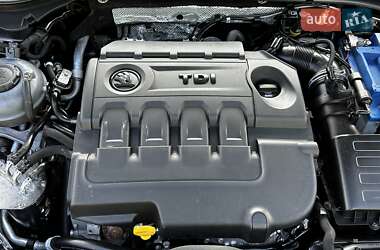 Лифтбек Skoda Superb 2016 в 
