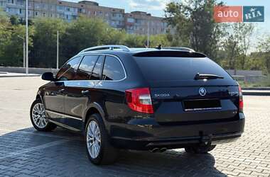 Универсал Skoda Superb 2015 в 