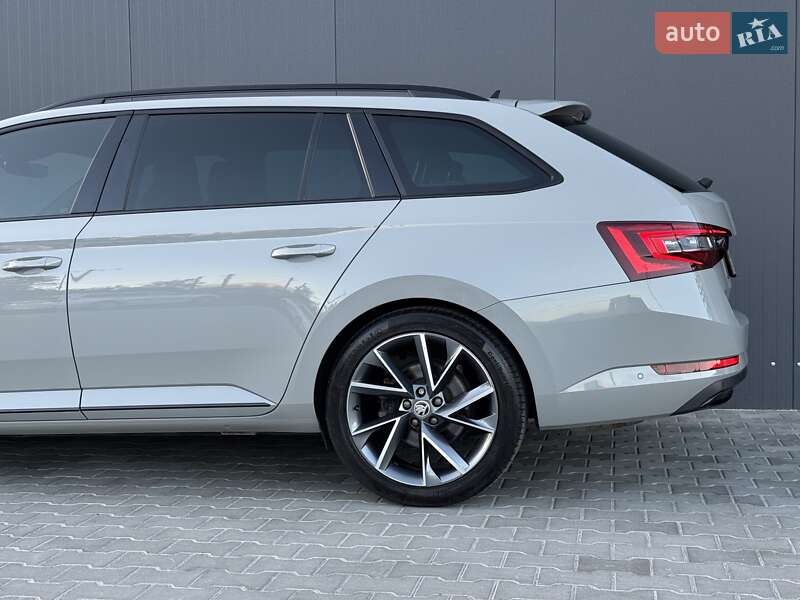 Универсал Skoda Superb 2019 в Луцке