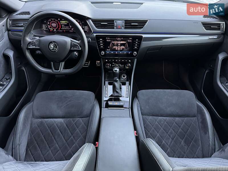 Универсал Skoda Superb 2019 в Луцке