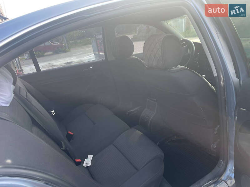 Лифтбек Skoda Superb 2004 в Олевске фото 8 Лифтбек Skoda Superb 2004 в Олевске