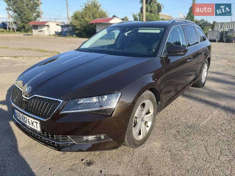 Универсал Skoda Superb 2019 в Виннице