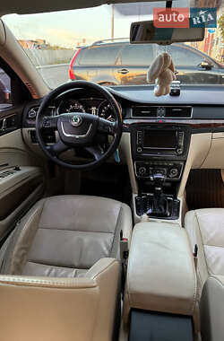 Универсал Skoda Superb 2010 в 