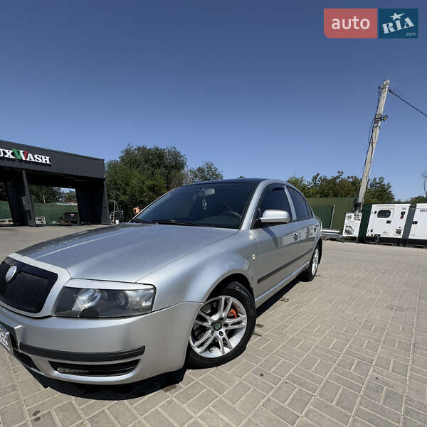 Лифтбек Skoda Superb 2003 в Одессе фото 4 Лифтбек Skoda Superb 2003 в Одессе