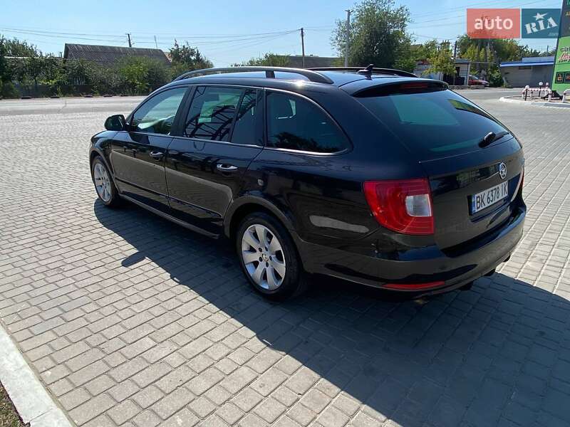 Універсал Skoda Superb 2011 в Дніпрі фото 8 Універсал Skoda Superb 2011 в Дніпрі