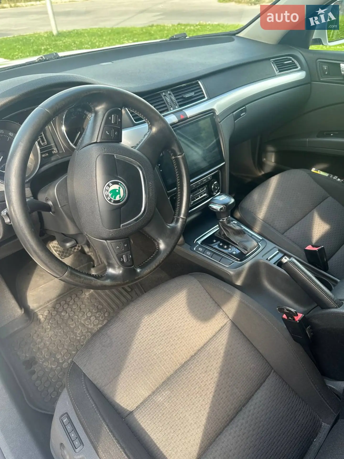 2012 Skoda Superb - мініатюра 14