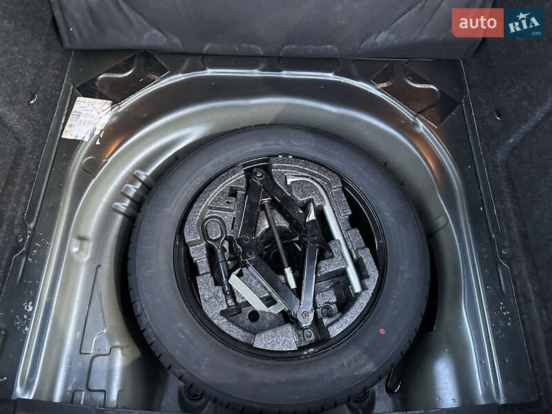 Лифтбек Skoda Superb 2016 в Мукачево