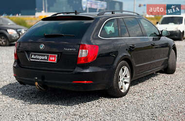 Універсал Skoda Superb 2013 в 