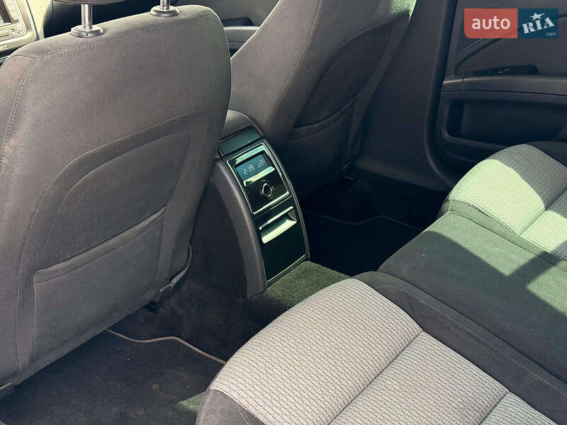 Универсал Skoda Superb 2013 в Львове
