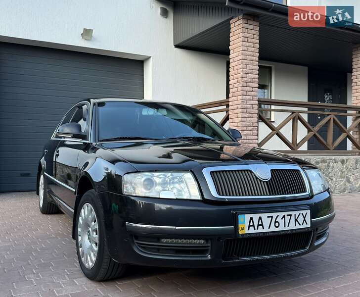 Skoda Superb 2006
