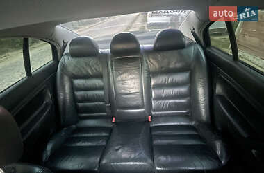 Лифтбек Skoda Superb 2003 в 