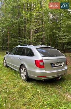 Универсал Skoda Superb 2010 в 