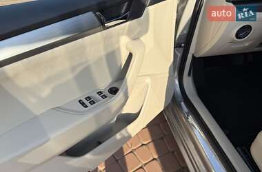 Универсал Skoda Superb 2017 в 