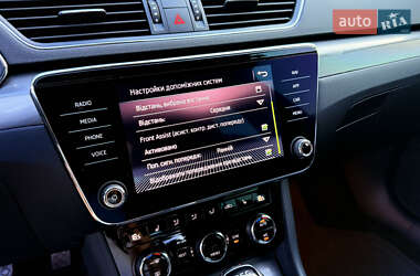 Лифтбек Skoda Superb 2020 в 