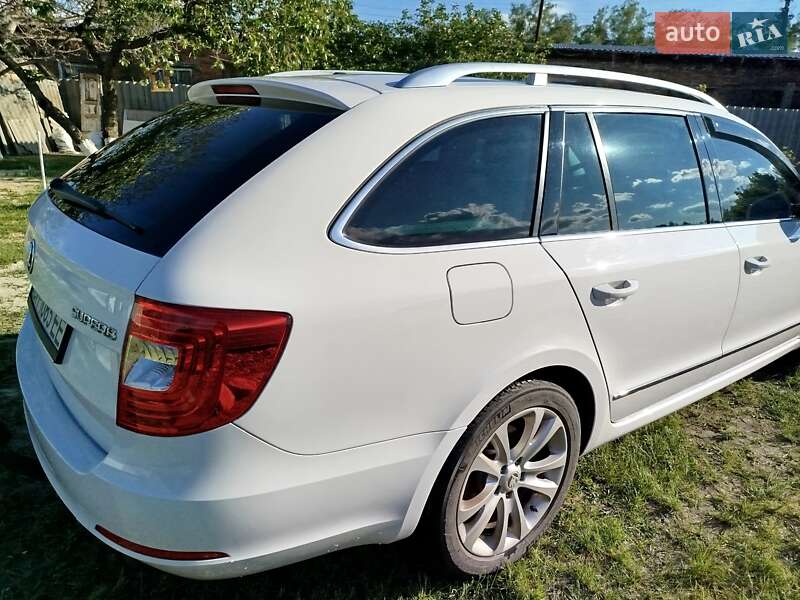 Универсал Skoda Superb 2014 в Ахтырке фото 8 Универсал Skoda Superb 2014 в Ахтырке