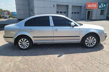 Лифтбек Skoda Superb 2008 в 