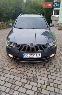 Універсал Skoda Superb 2013 в 