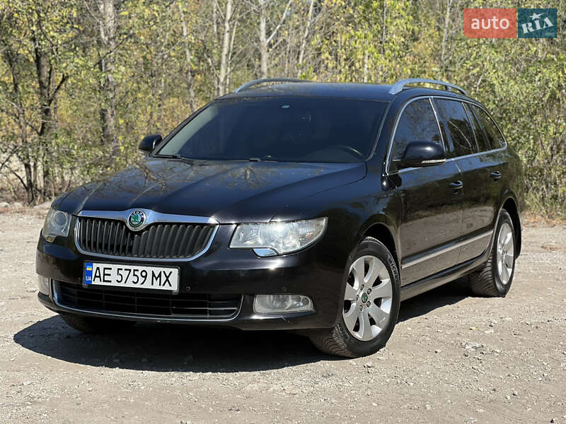 Универсал Skoda Superb 2010 в 