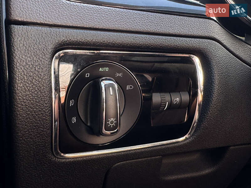 Универсал Skoda Superb 2014 в Самборе