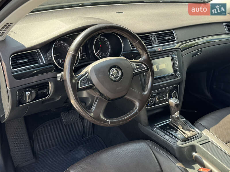 Универсал Skoda Superb 2014 в Самборе