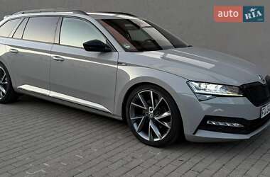 Универсал Skoda Superb 2020 в 