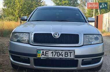 Ліфтбек Skoda Superb 2006 в Дніпрі