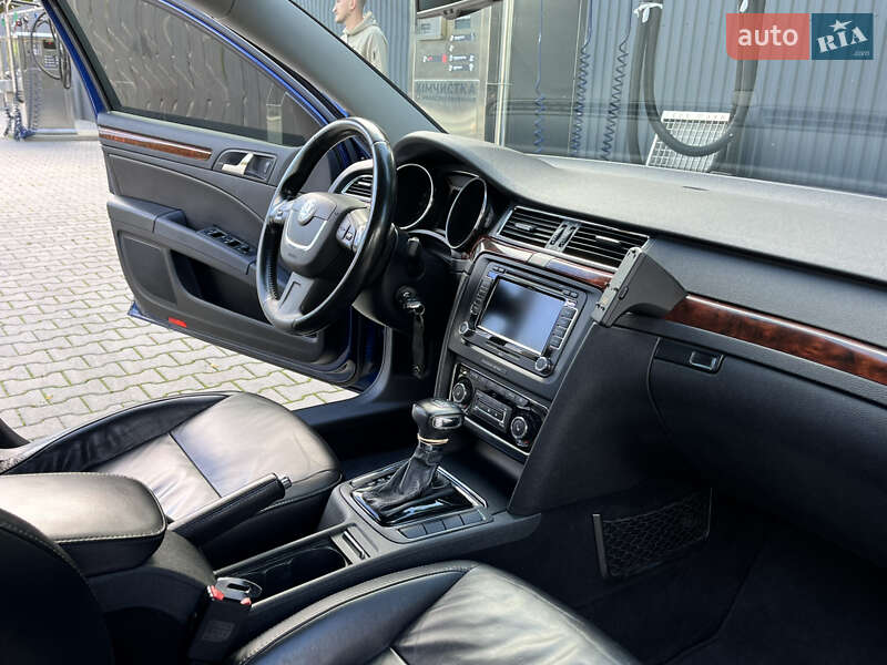 Лифтбек Skoda Superb 2009 в Рава-Русской