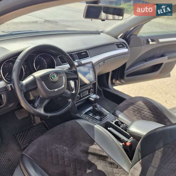 Лифтбек Skoda Superb 2011 в Киеве фото 5 Лифтбек Skoda Superb 2011 в Киеве