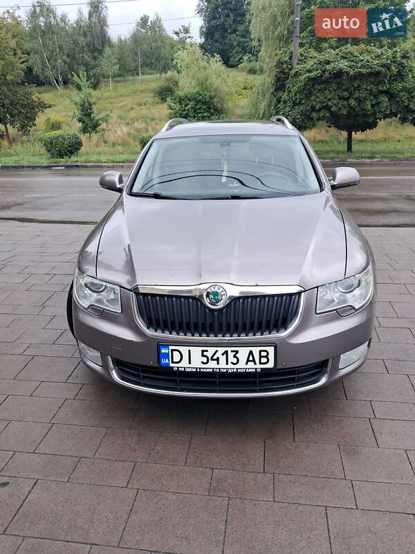 Универсал Skoda Superb 2010 в 