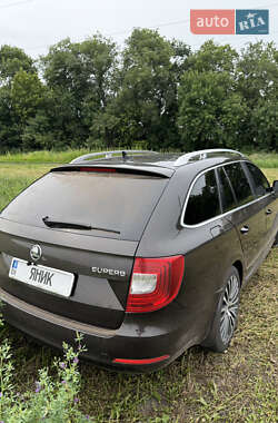 Универсал Skoda Superb 2014 в 