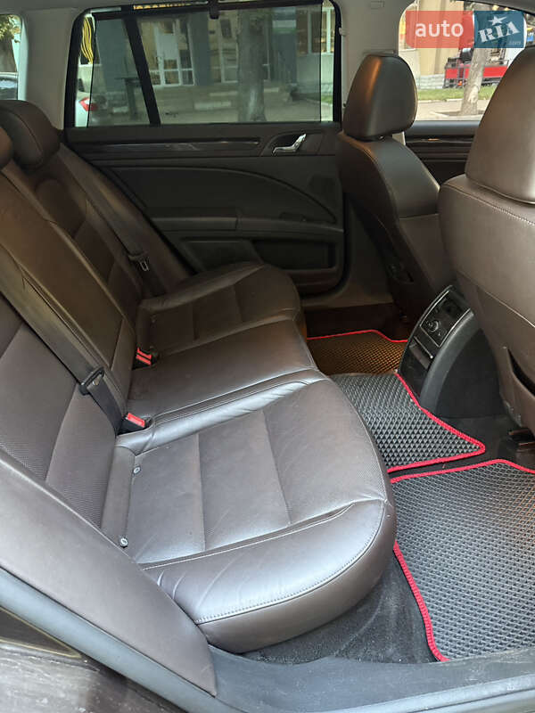 Универсал Skoda Superb 2014 в Сумах