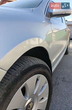Лифтбек Skoda Superb 2009 в 