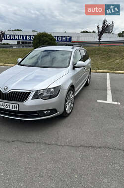 Универсал Skoda Superb 2013 в 