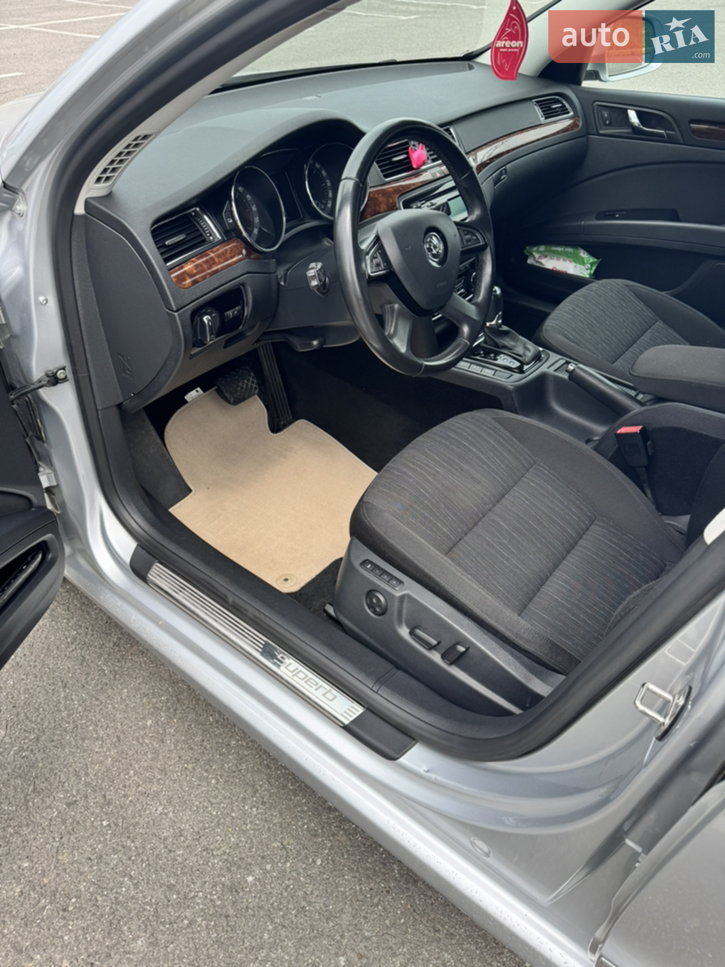 2013 Skoda Superb - мініатюра 14