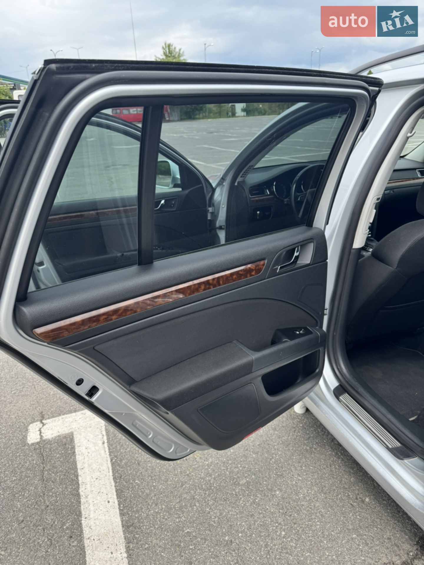 2013 Skoda Superb - мініатюра 23