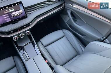 Лифтбек Skoda Superb 2025 в 
