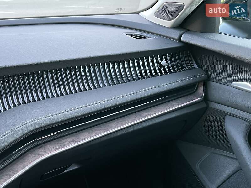 Ліфтбек Skoda Superb 2025 в Києві