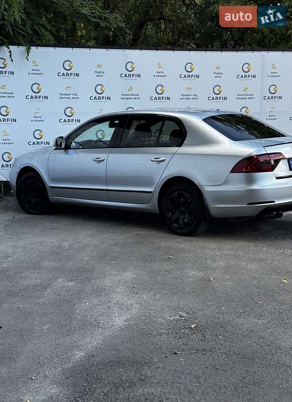 Лифтбек Skoda Superb 2014 в Киеве