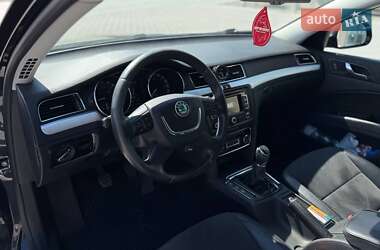 Універсал Skoda Superb 2013 в 