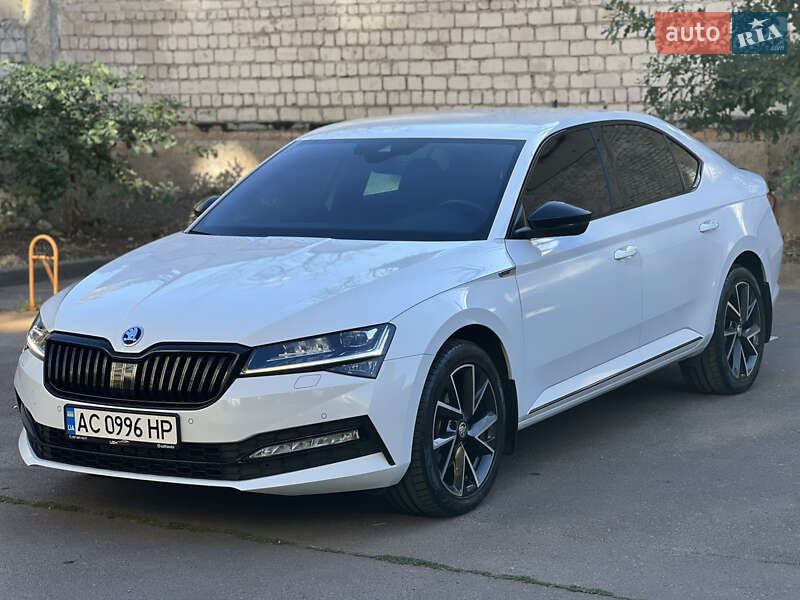 Лифтбек Skoda Superb 2022 в Одессе